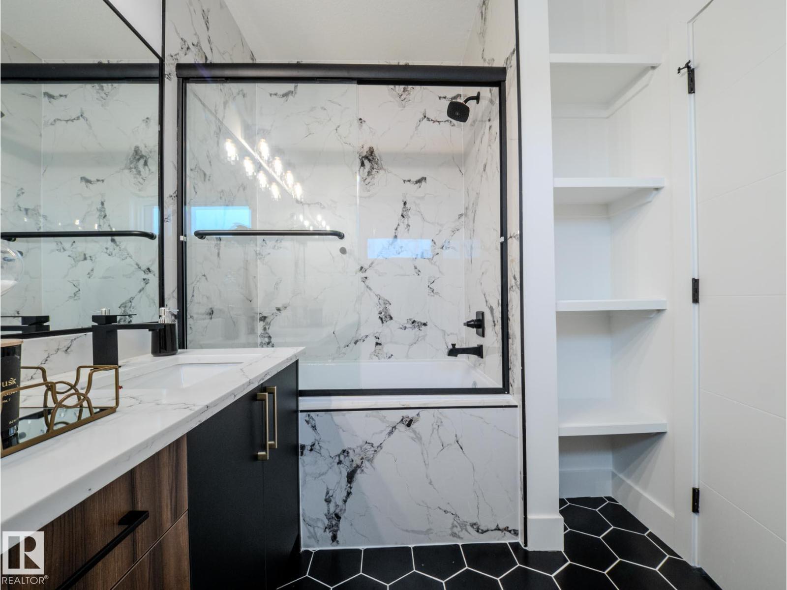 7607 98 Av Nw, Edmonton, Alberta  T6A 0B3 - Photo 38 - E4465169