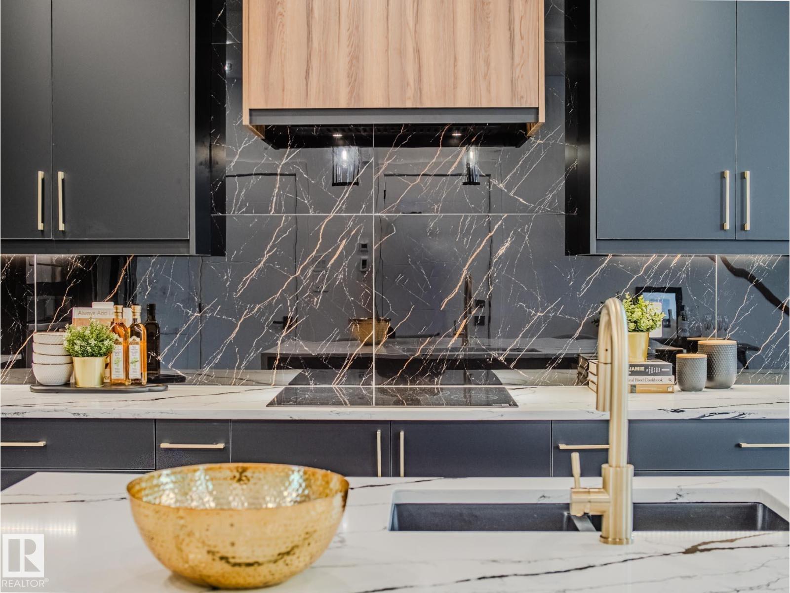 7607 98 Av Nw, Edmonton, Alberta  T6A 0B3 - Photo 70 - E4465169