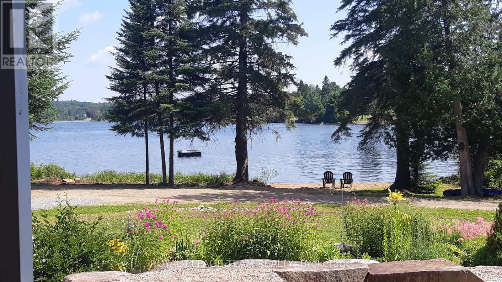 21 DAVE BOWERS LANE, South Algonquin, Ontario