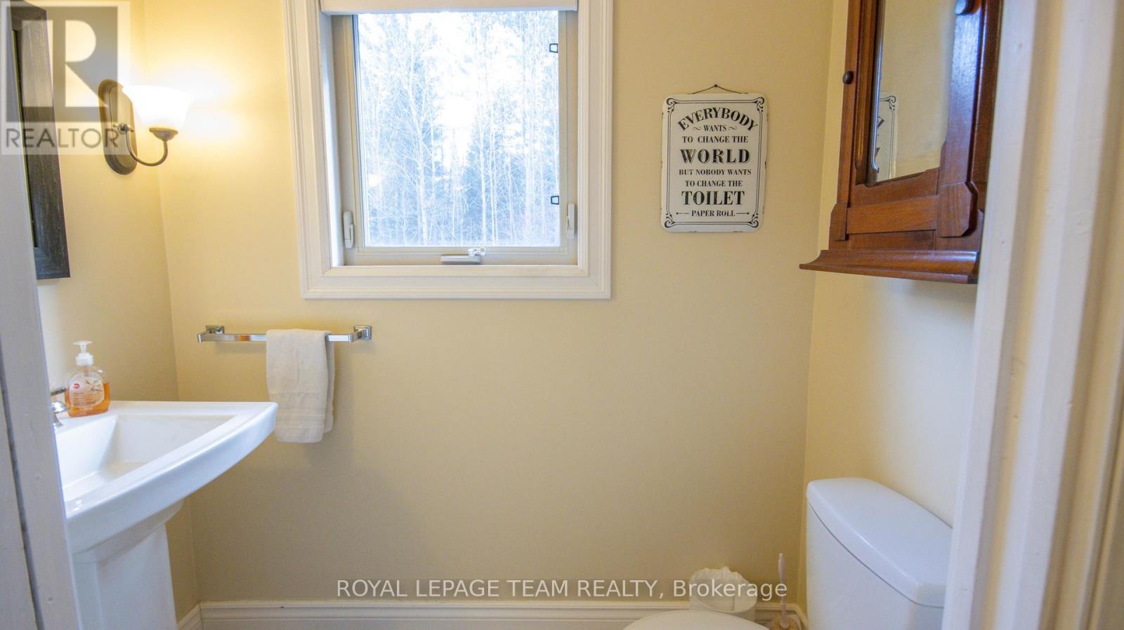 21 Dave Bowers Lane, South Algonquin, Ontario  K0J 2M0 - Photo 21 - X12524824