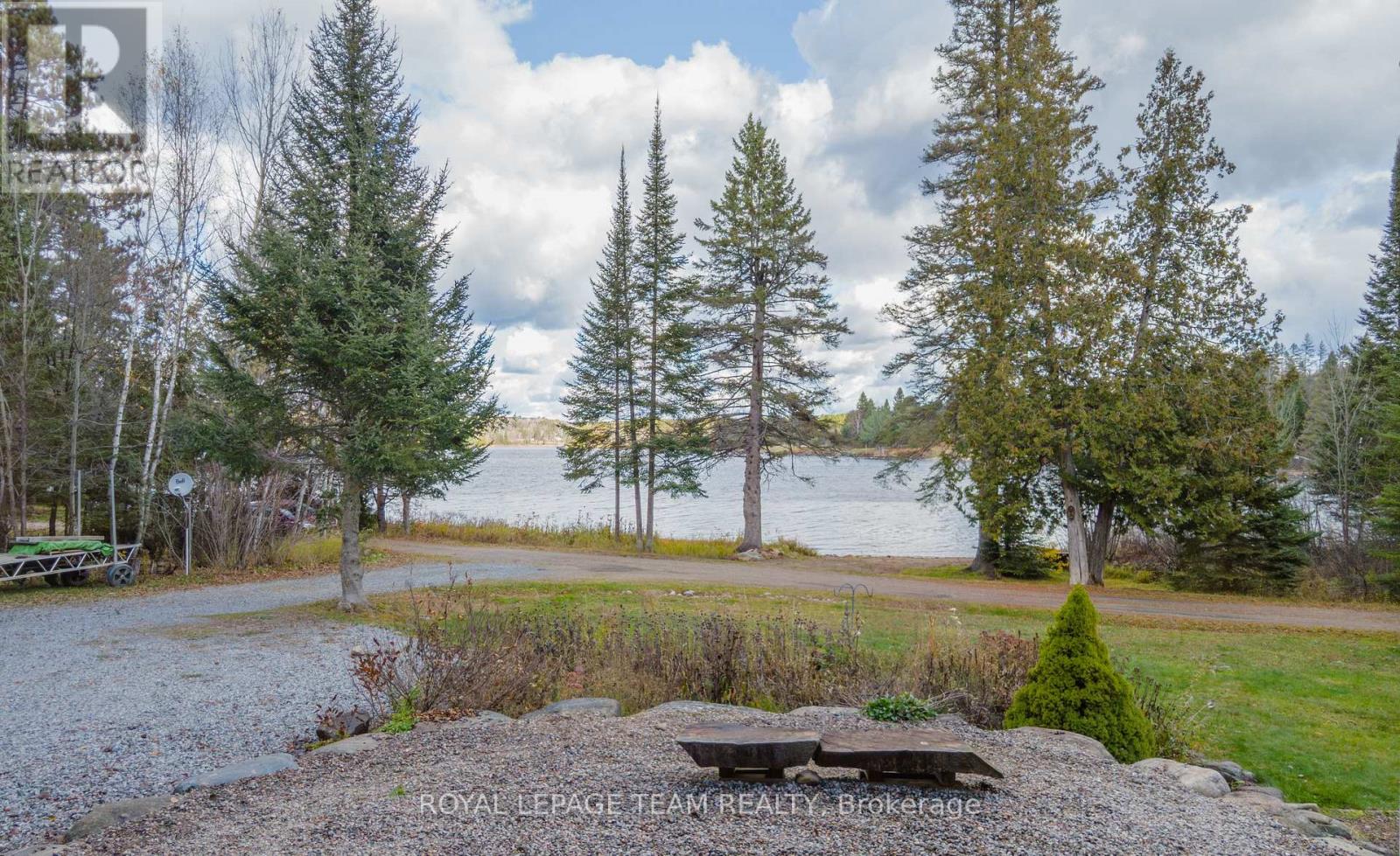 21 Dave Bowers Lane, South Algonquin, Ontario  K0J 2M0 - Photo 39 - X12524824