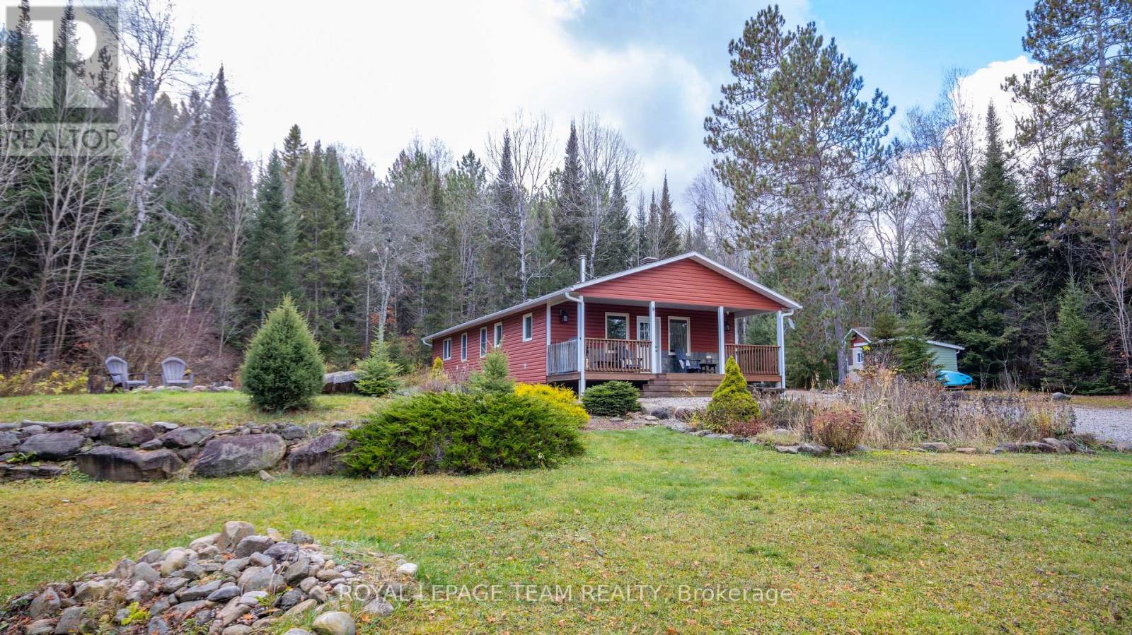 21 Dave Bowers Lane, South Algonquin, Ontario  K0J 2M0 - Photo 4 - X12524824