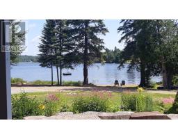 21 DAVE BOWERS LANE, South Algonquin, Ontario