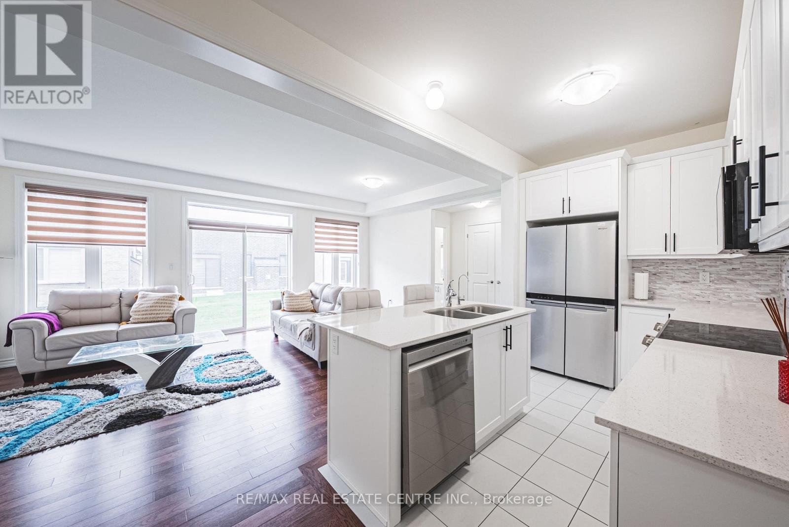 12 Spiers Road, Erin, Ontario N0B 1T0 - Photo 5 - X12524784