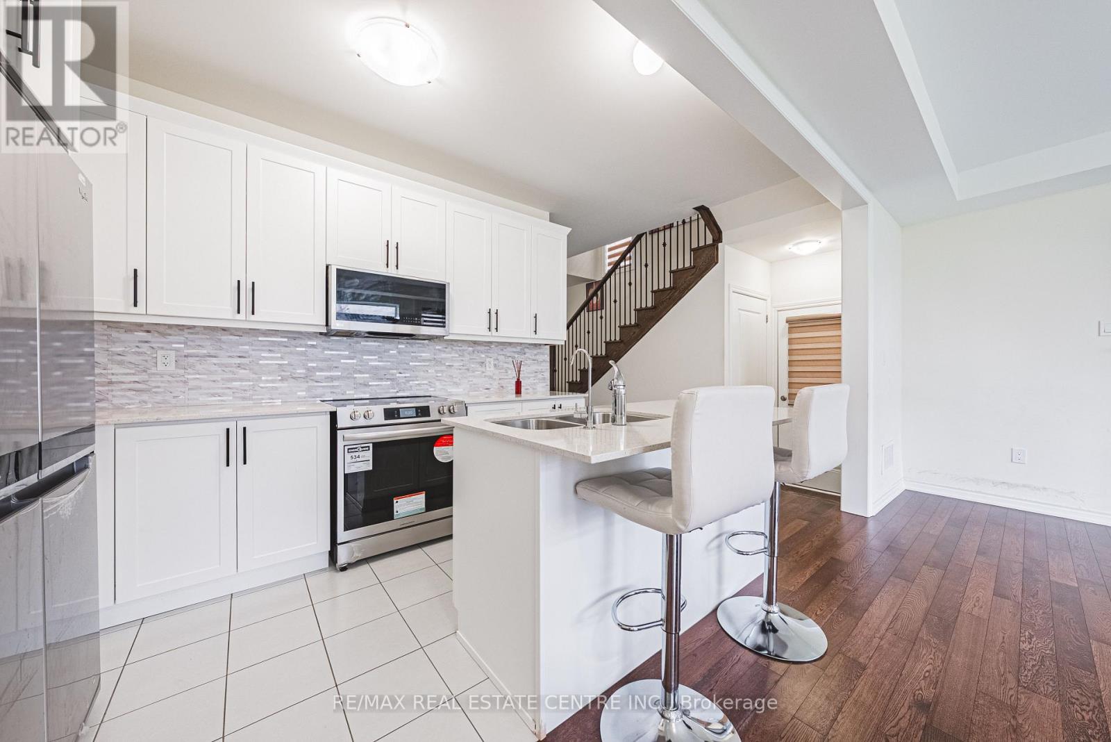 12 Spiers Road, Erin, Ontario N0B 1T0 - Photo 6 - X12524784