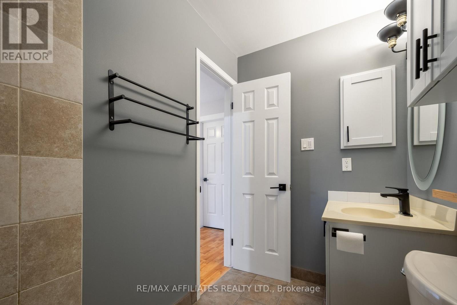 1687 Tache Way, Ottawa, Ontario  K4A 2T5 - Photo 20 - X12524820