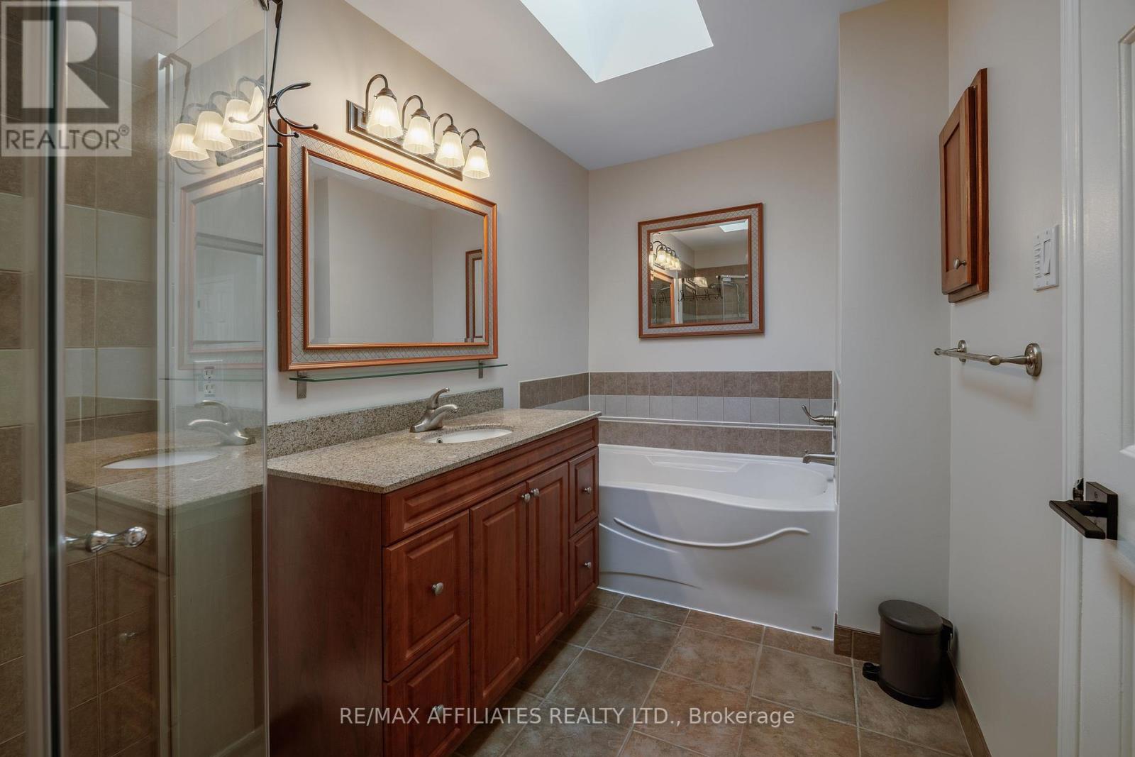 1687 Tache Way, Ottawa, Ontario  K4A 2T5 - Photo 26 - X12524820