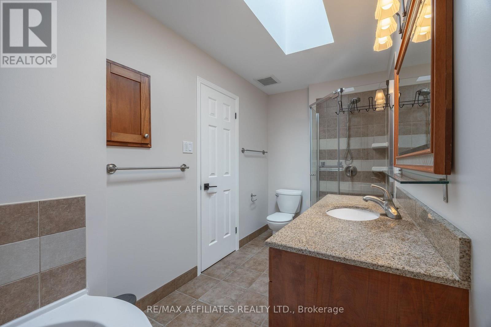 1687 Tache Way, Ottawa, Ontario  K4A 2T5 - Photo 27 - X12524820