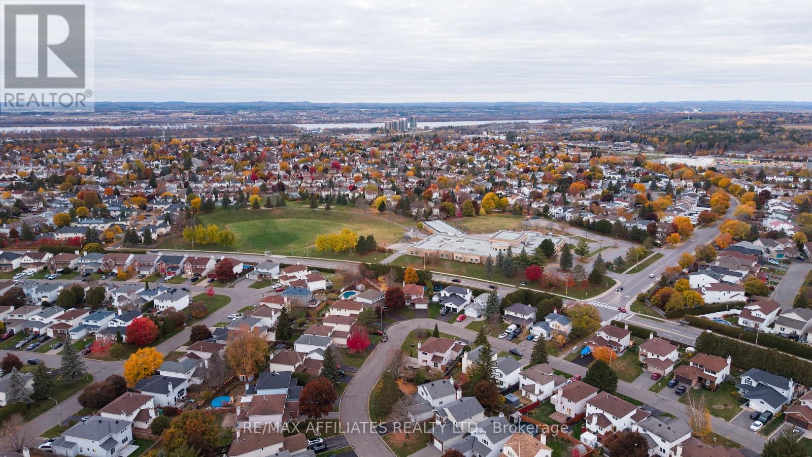 1687 Tache Way, Ottawa, Ontario  K4A 2T5 - Photo 44 - X12524820