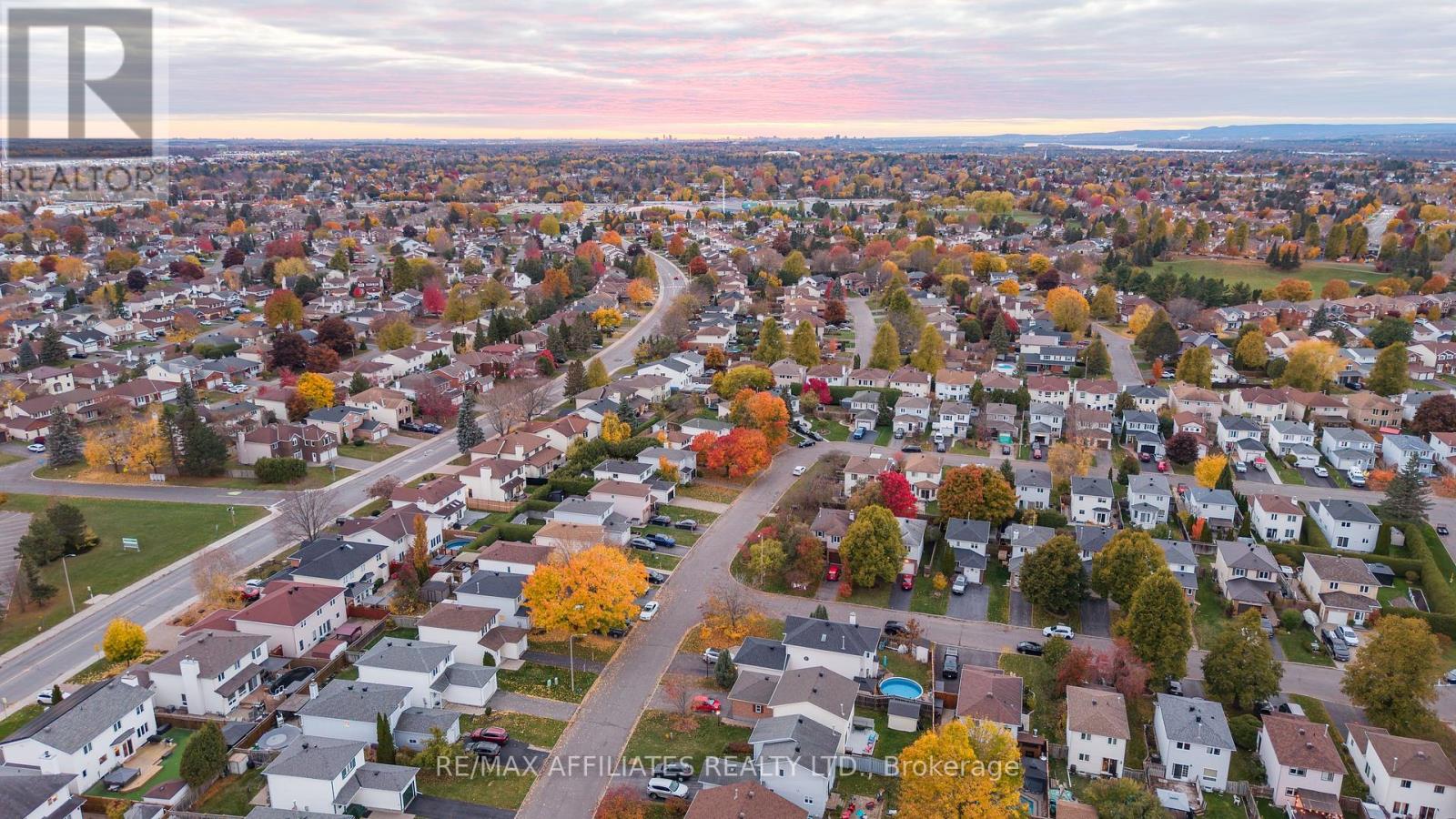 1687 Tache Way, Ottawa, Ontario  K4A 2T5 - Photo 47 - X12524820