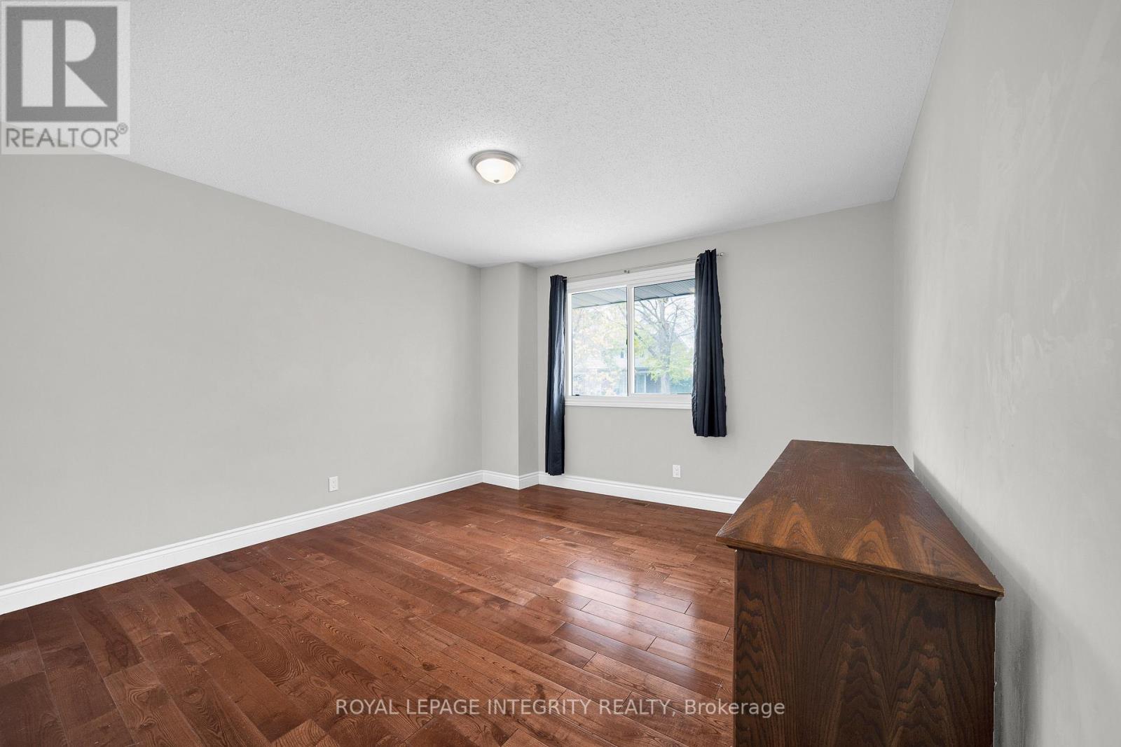 A - 1896 Featherston Drive, Ottawa, Ontario  K1H 6P5 - Photo 16 - X12524826