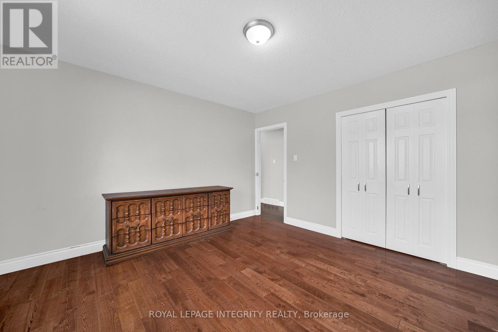 A - 1896 Featherston Drive, Ottawa, Ontario  K1H 6P5 - Photo 17 - X12524826