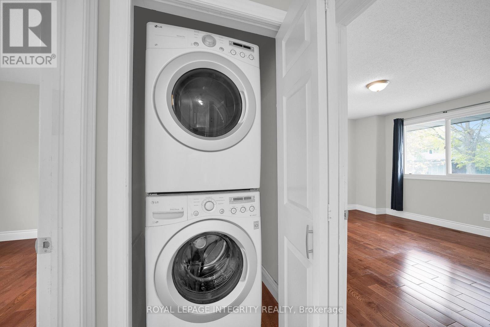 A - 1896 Featherston Drive, Ottawa, Ontario  K1H 6P5 - Photo 18 - X12524826