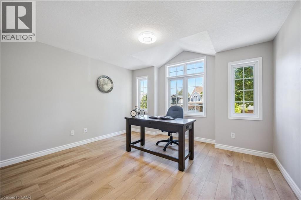 723 Black Cherry Street, Waterloo, Ontario  N2V 2P3 - Photo 24 - 40786785