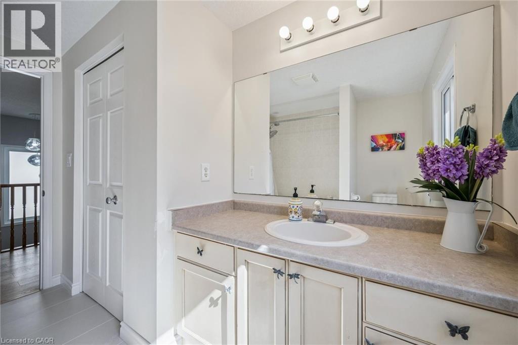 723 Black Cherry Street, Waterloo, Ontario  N2V 2P3 - Photo 27 - 40786785