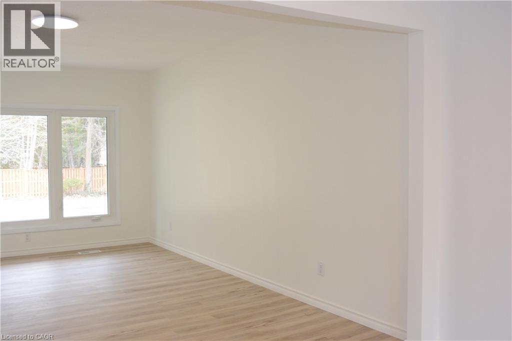 142 Longwood Drive Unit# Unit 1, Waterloo, Ontario N2L 4B9 - Photo 7 - 40785448