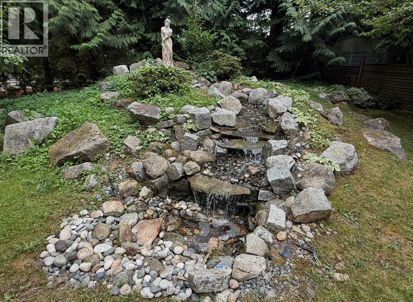 1017 Canyon Boulevard, North Vancouver, British Columbia  V7R 2K3 - Photo 40 - R3064098