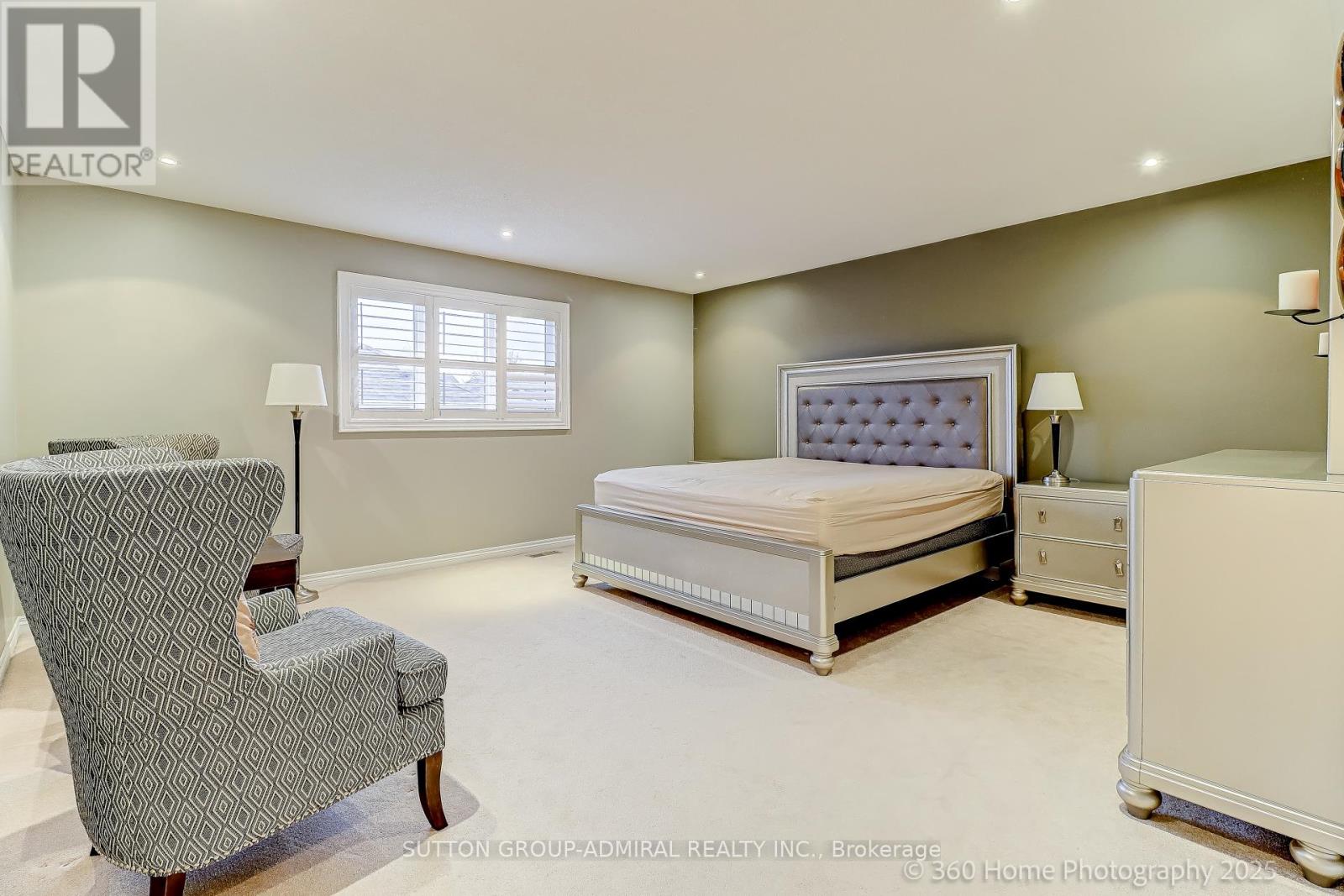 73 Kenilworth Gate, Markham, Ontario  L6B 0A5 - Photo 9 - N12510080