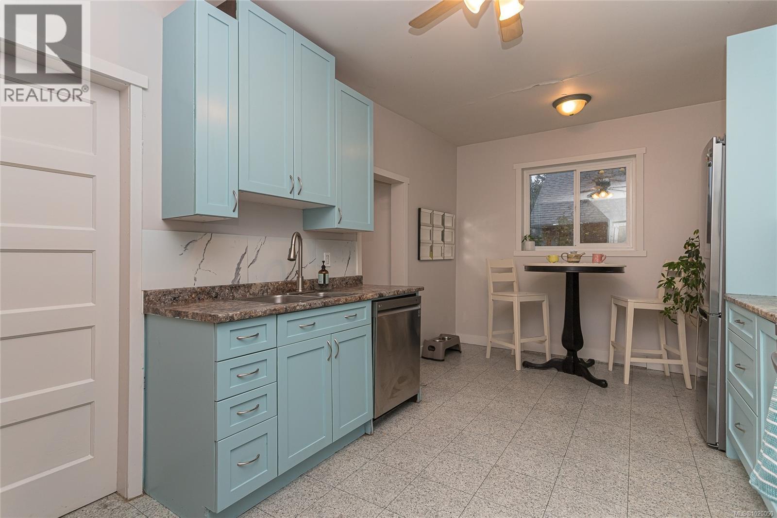 683 Powell St, Duncan, British Columbia V9L 3V8 - Photo 4 - 1020050