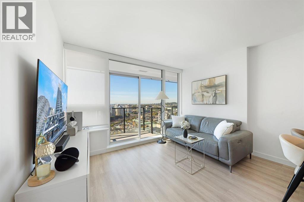 2401 823 Carnarvon Street, New Westminster, British Columbia  V3M 0N5 - Photo 3 - R3064143