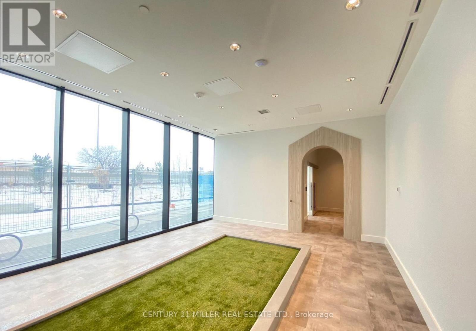 1104 - 30 Tretti Way, Toronto, Ontario  M3H 0E3 - Photo 7 - C12524814