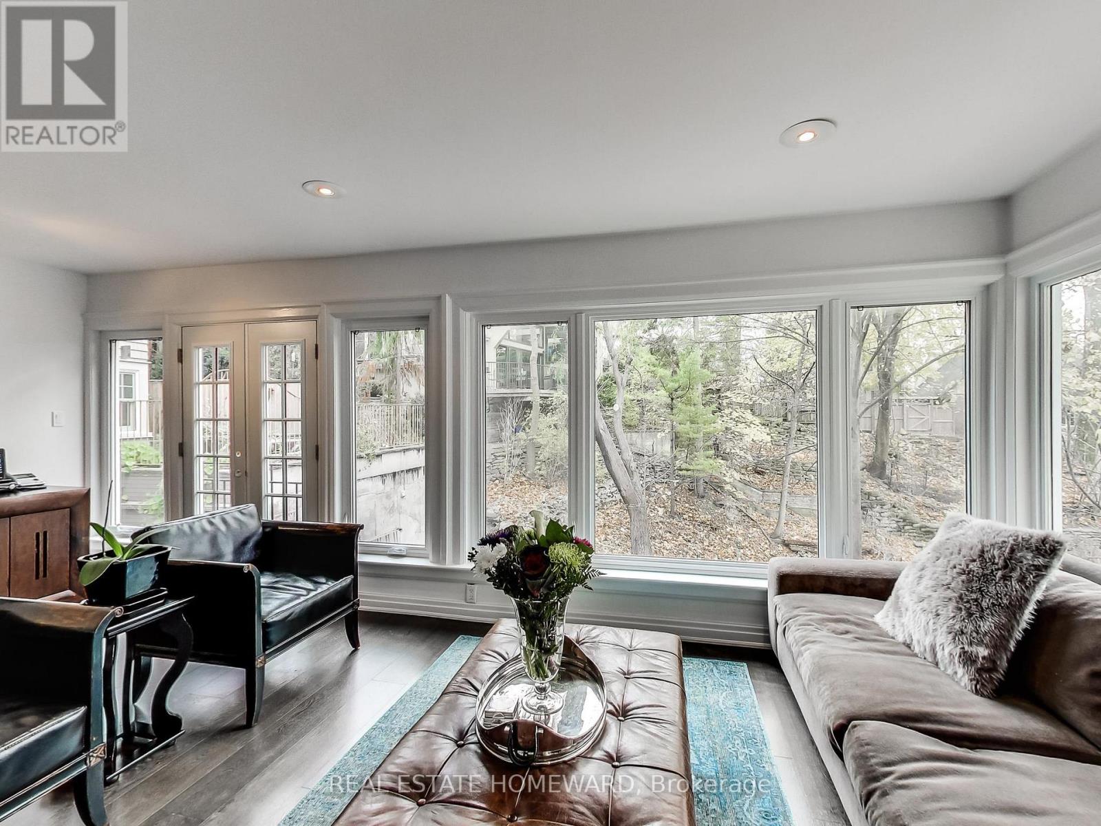 15 Pine Crescent, Toronto, Ontario M4E 1L1 - Photo 14 - E12524798