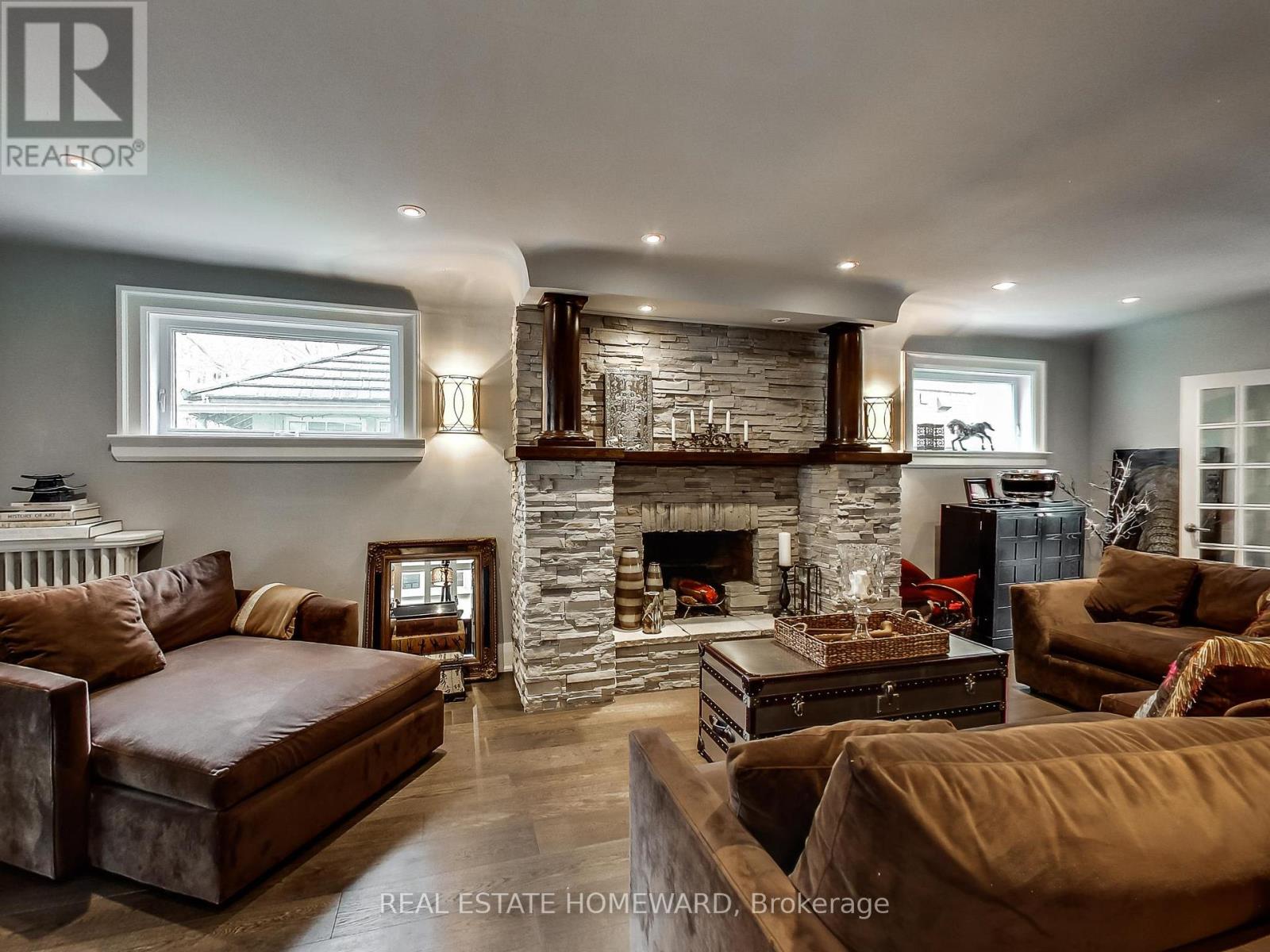 15 Pine Crescent, Toronto, Ontario M4E 1L1 - Photo 7 - E12524798