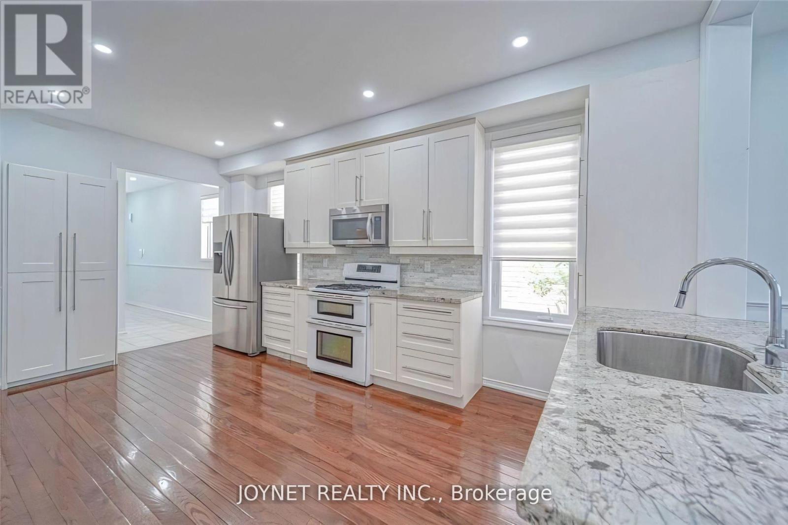 210 Maple Sugar Lane, Vaughan, Ontario L4J 8V3 - Photo 6 - N12524802