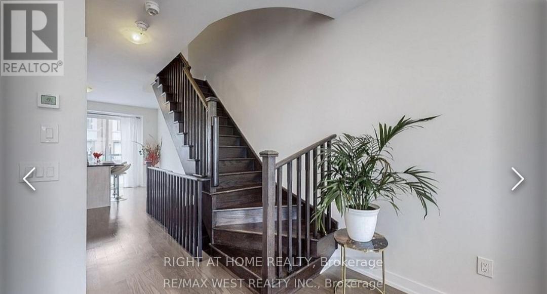 46 Troon Avenue, Vaughan, Ontario L6A 4Z2 - Photo 14 - N12524816