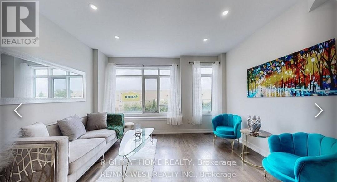 46 Troon Avenue, Vaughan, Ontario L6A 4Z2 - Photo 6 - N12524816