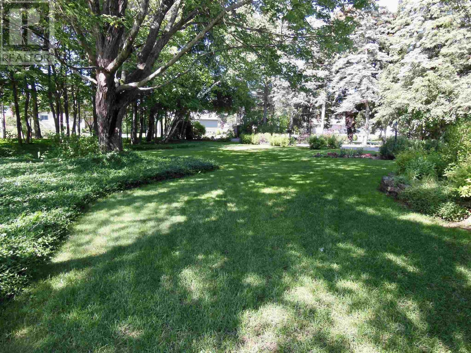 471 Macdonald Ave, Sault Ste Marie, Ontario  P6B 1H8 - Photo 5 - SM252960