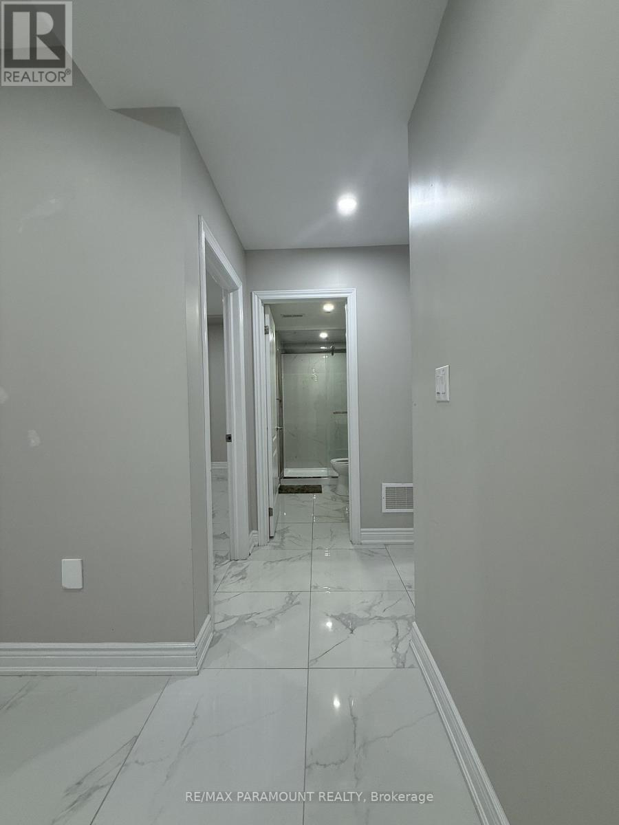 19 Abigail Grace Crescent, Brampton, Ontario  L6X 5R2 - Photo 8 - W12524808