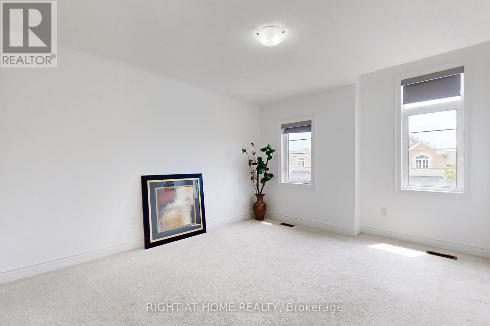 423 Grindstone Trail, Oakville, Ontario  L6H 0S1 - Photo 38 - W12524818