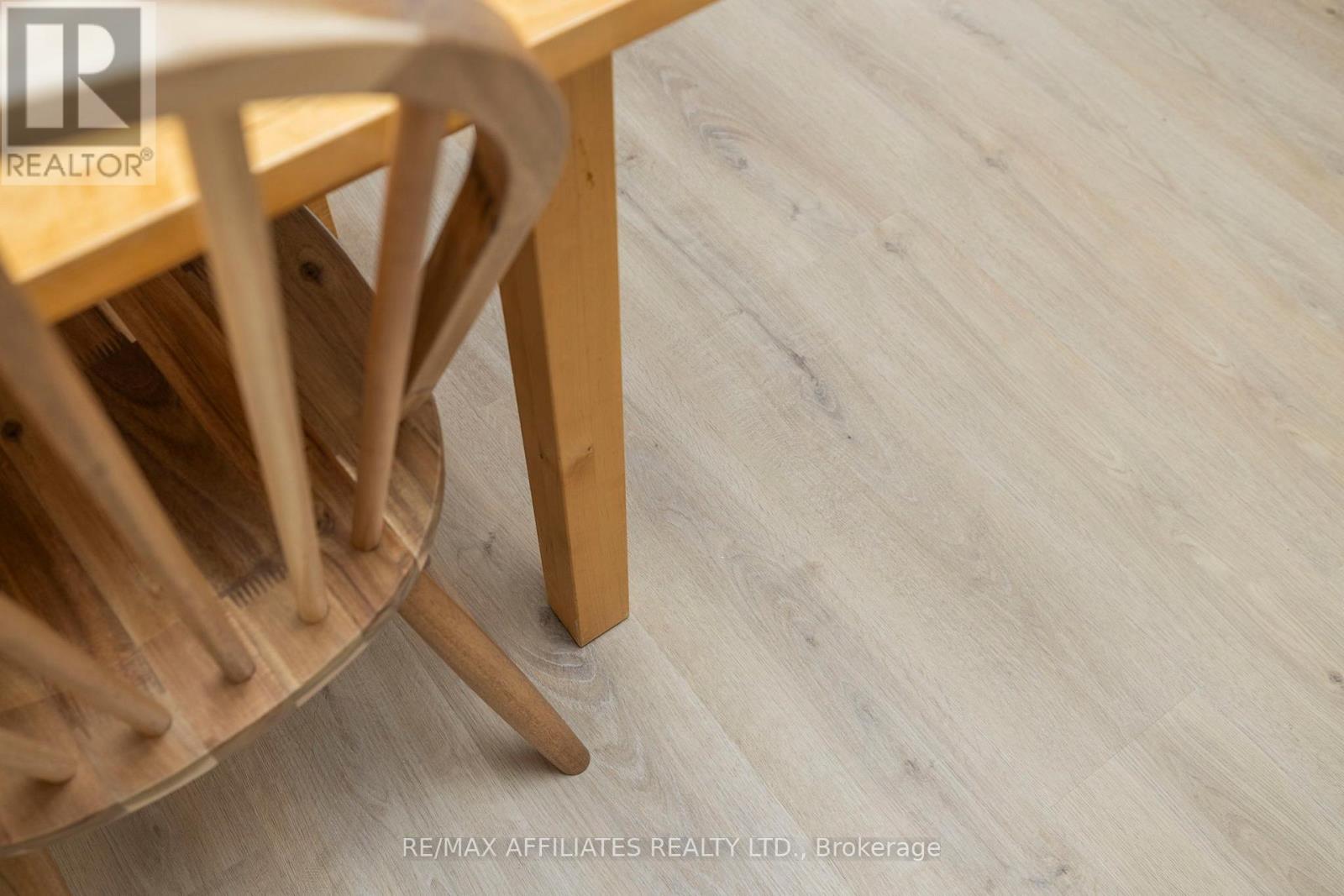 12 Selye Crescent, Ottawa, Ontario  K2K 1C9 - Photo 18 - X12524834