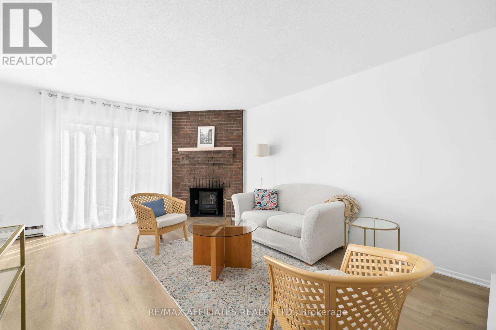 12 Selye Crescent, Ottawa, Ontario  K2K 1C9 - Photo 7 - X12524834