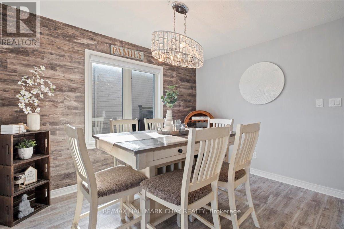 112 Silk Drive, Shelburne, Ontario  L9V 3E2 - Photo 10 - X12524828