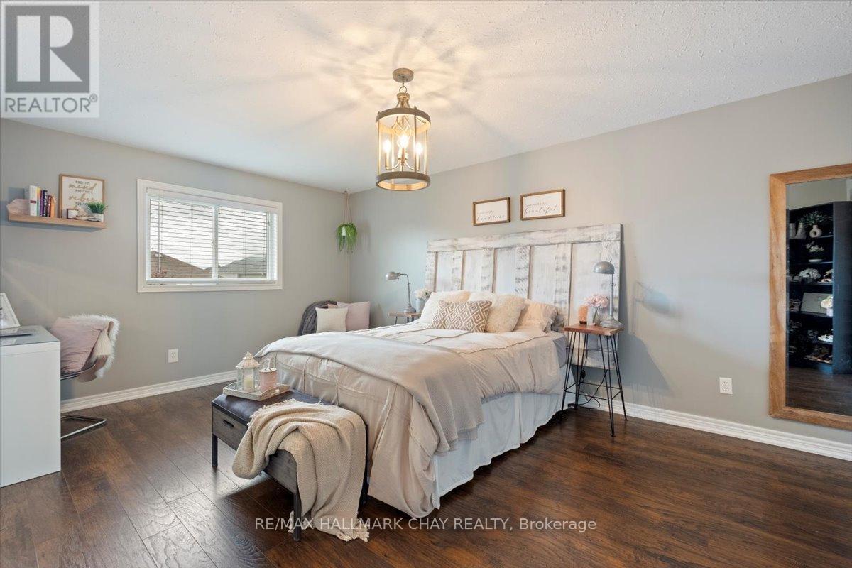 112 Silk Drive, Shelburne, Ontario  L9V 3E2 - Photo 23 - X12524828