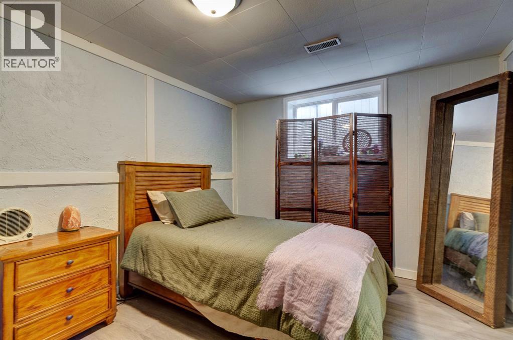 3608 58 Avenue Sw, Calgary, Alberta  T3E 5H6 - Photo 20 - A2252662