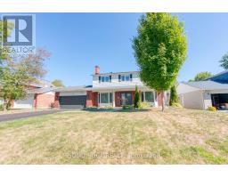 13 WEATHERWOOD CRESCENT, Ottawa, Ontario