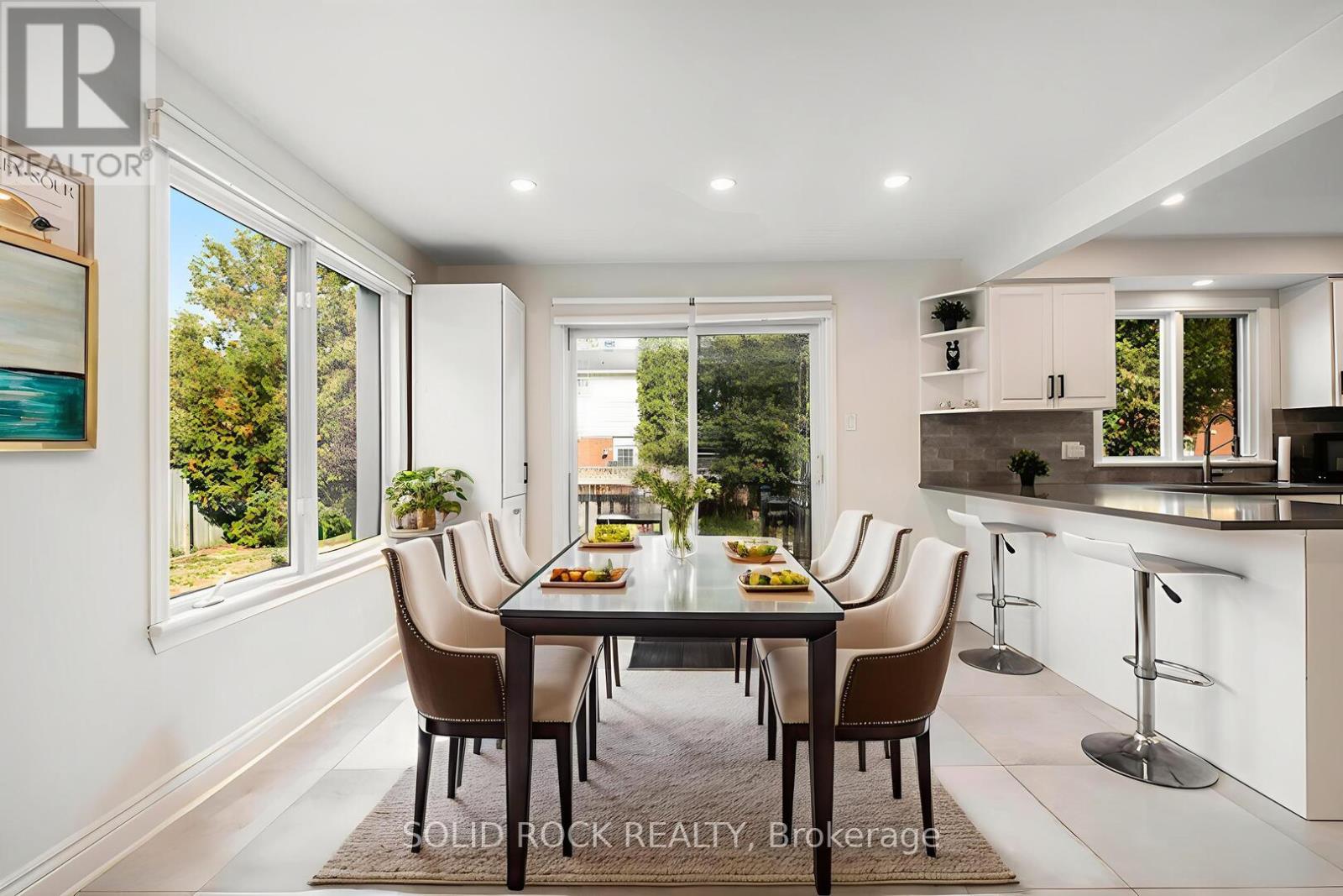 13 Weatherwood Crescent, Ottawa, Ontario  K2E 7C5 - Photo 14 - X12409317