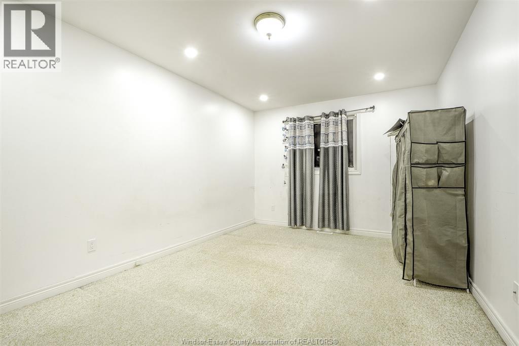 1694 Sagebrush Court, Windsor, Ontario N9G 3B8 - Photo 12 - 25028359