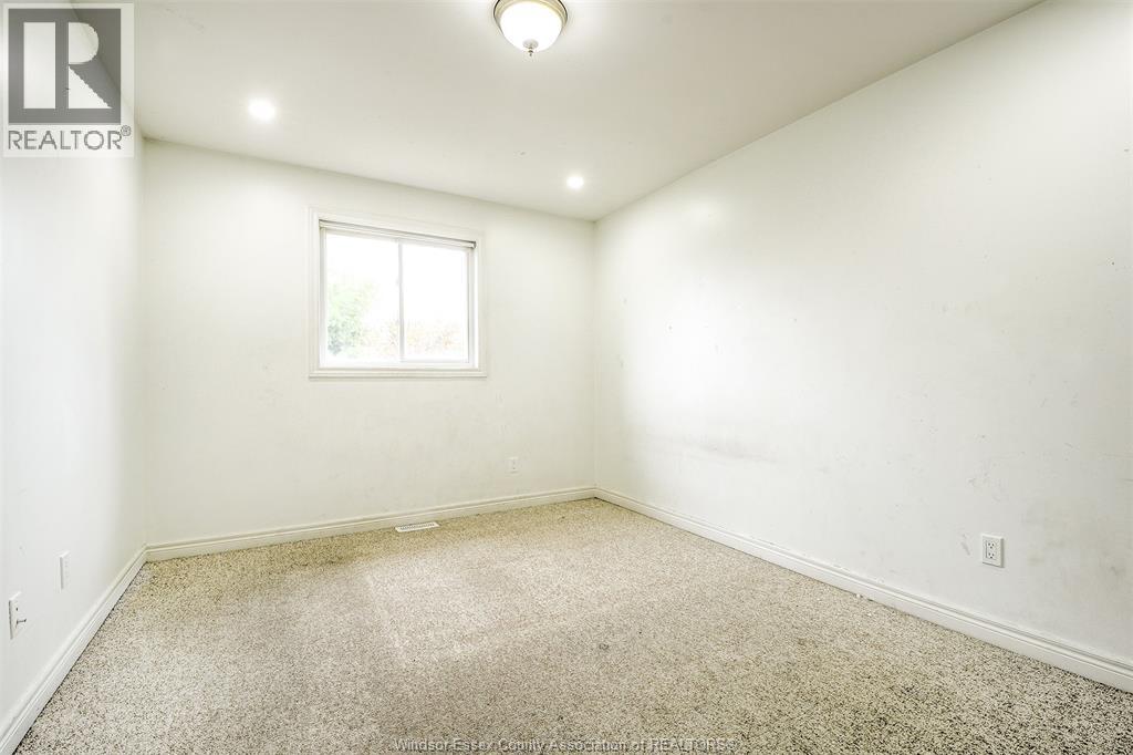 1694 Sagebrush Court, Windsor, Ontario N9G 3B8 - Photo 14 - 25028359