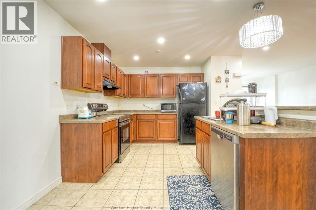 1694 Sagebrush Court, Windsor, Ontario N9G 3B8 - Photo 10 - 25028359