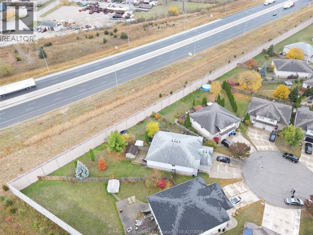 1694 Sagebrush Court, Windsor, Ontario N9G 3B8 - Photo 30 - 25028359