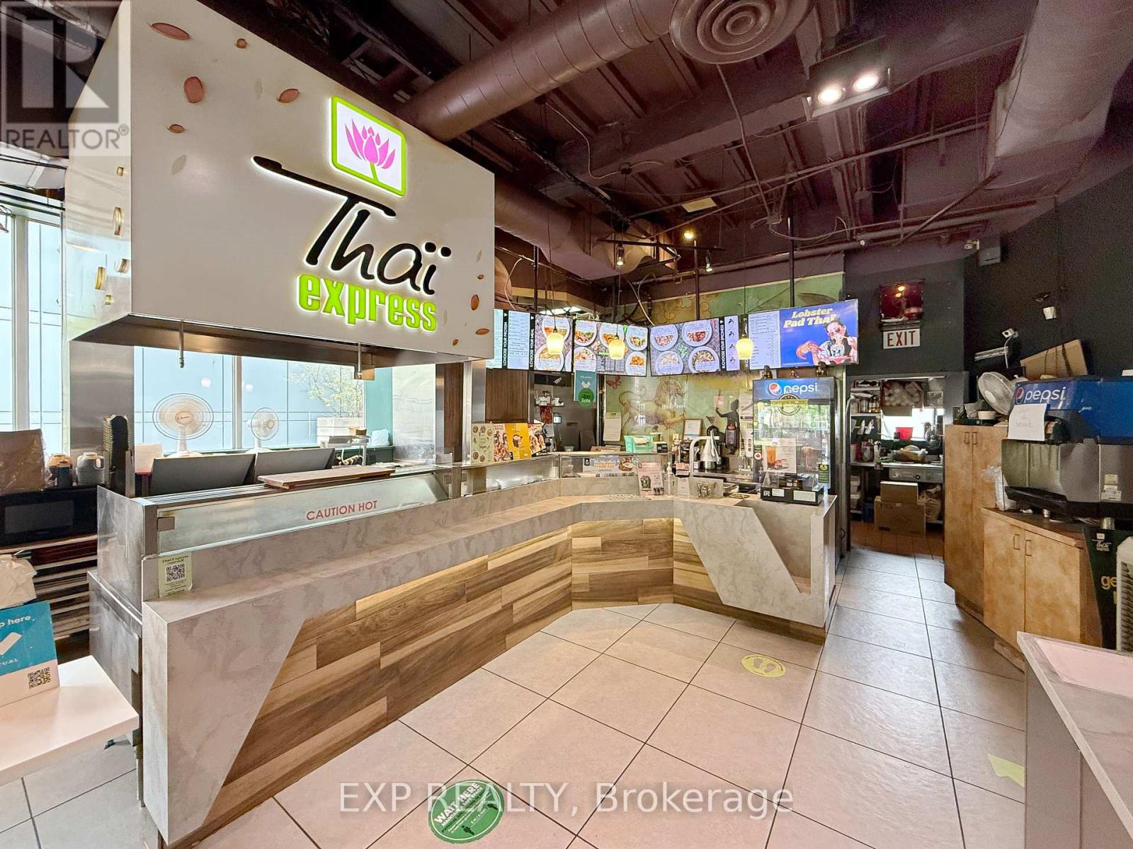 GROUND FLOOR - 505 UNIVERSITY AVENUE, Toronto, Ontario