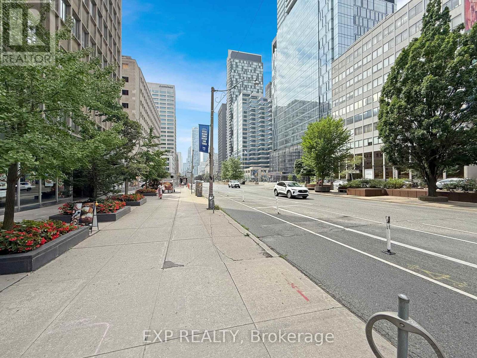 Ground Floor - 505 University Avenue, Toronto, Ontario  M5G 1X3 - Photo 30 - C12524852