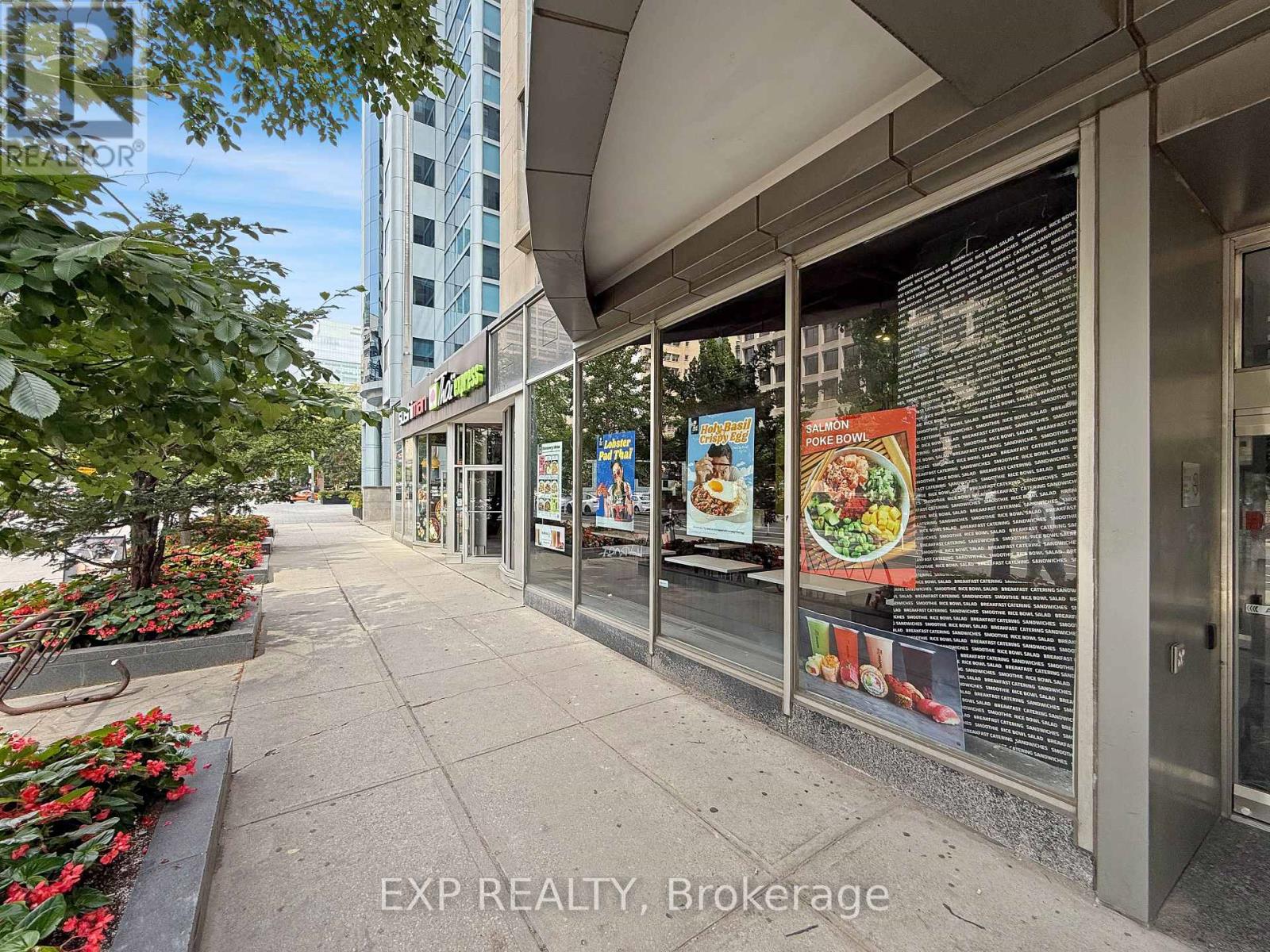 Ground Floor - 505 University Avenue, Toronto, Ontario  M5G 1X3 - Photo 32 - C12524852