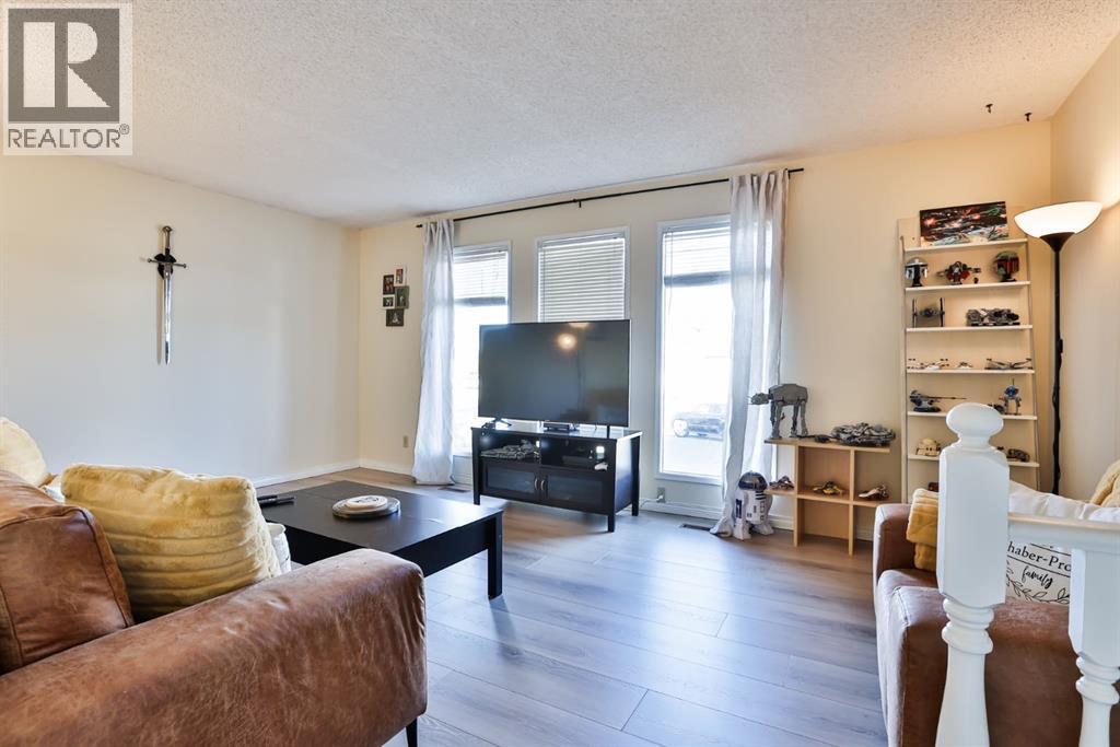 125 Princeton Crescent W, Lethbridge, Alberta  T1K 4S5 - Photo 3 - A2269137