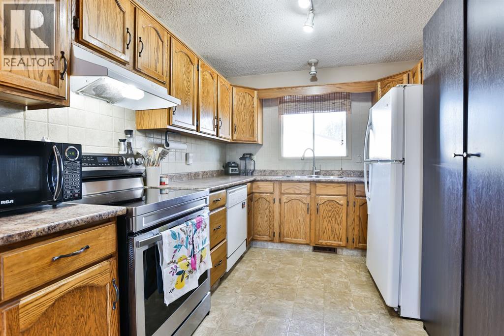 125 Princeton Crescent W, Lethbridge, Alberta  T1K 4S5 - Photo 6 - A2269137