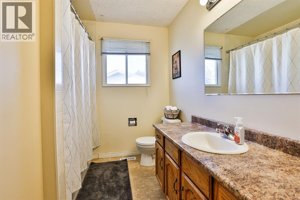 125 Princeton Crescent W, Lethbridge, Alberta  T1K 4S5 - Photo 11 - A2269137